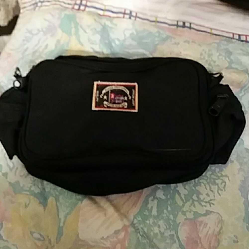 Nylon travel pack